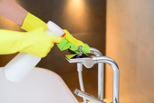Professional hard floor cleaning for BR1 homes and businesses