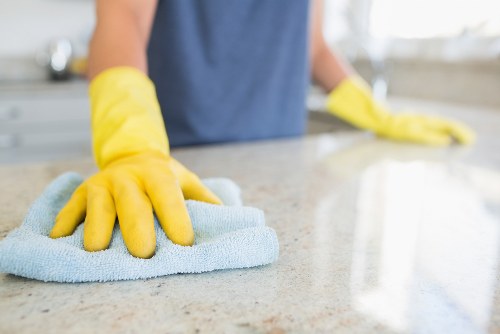 Local oven cleaning service for BR1 kitchens and rental properties